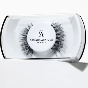 CAMARA AUNIQUE BEAUTY MARY LASH *NEW*